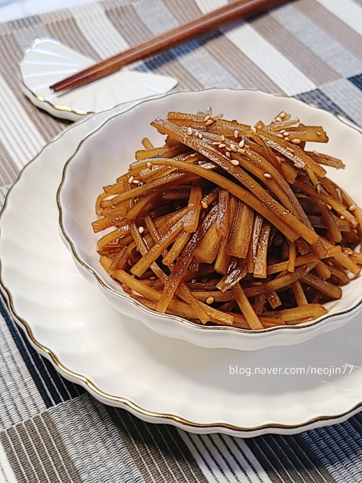 우엉조림 맛있게하는법 쫀득한 우엉채볶음 우엉손질법도 알려드려요