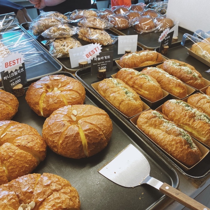  [서오릉 카페] 스타필드 고양에서 7분, 쾌적한 실내와  빵이 맛있는 서오릉 카페 <서오릉제빵소> 내돈내산 후기와 주차팁