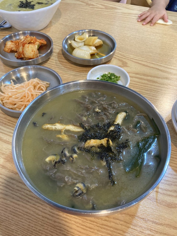  제주 중문수두리보말칼국수 - 원조 보말칼국수 맛집 (주차정보/아기의자/아침식사/휴무일)