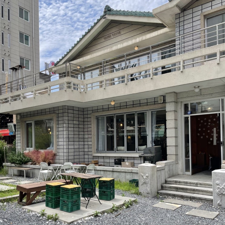  대전 중앙로역 카페 | 어도비하우스