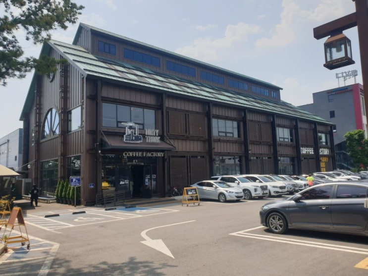  남녀노소 누구나 강추하는 파주 핫플레이스 카페;베이커리 맛집 더티트렁크