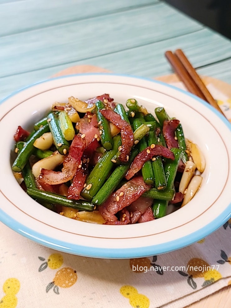 베이컨 마늘종볶음 만드는법 아이들도 맛있게 먹어는 마늘종요리