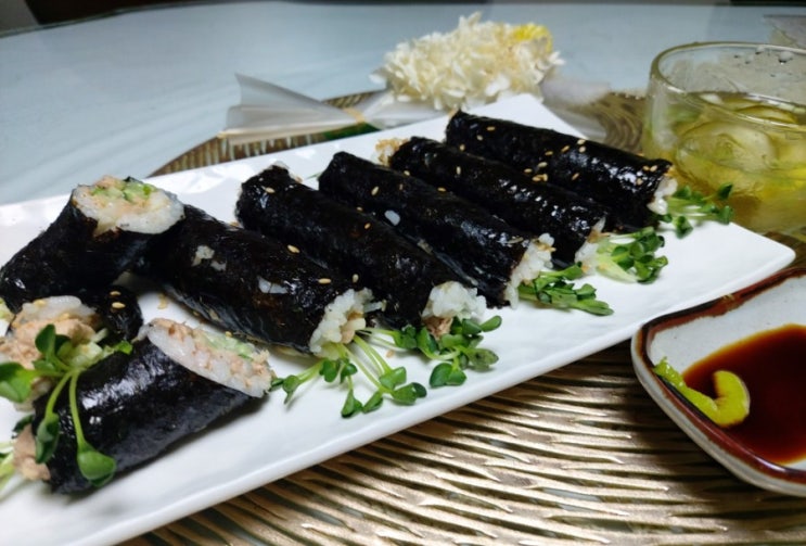 참치샐러드 김밥 참치김밥 레시피 한입크기 김밥 만들기 참치샐러드 김밥 참치김밥 레시피 한입크기 김밥 만들기