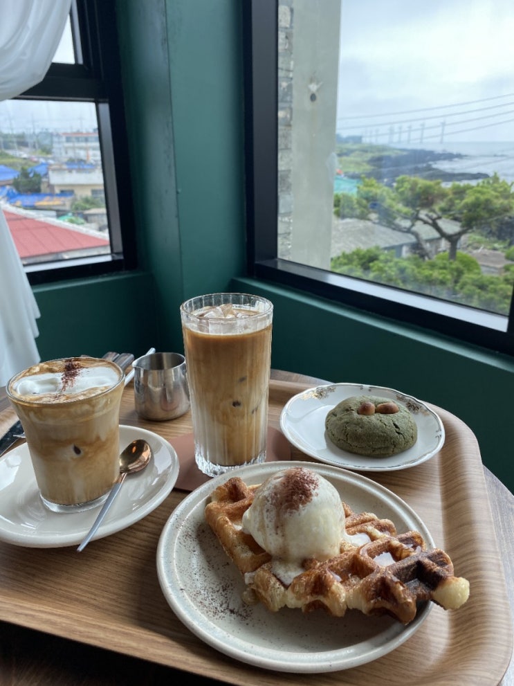  제주 한림읍 카페 제주도 디저트 카페/마카롱&이색디저트가 맛나는 마녀카롱 카페!