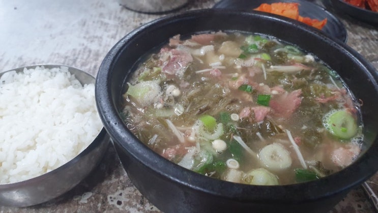  [24시간 인계동 맛집] 수원 유치회관에서 해장국과 선지 한사바리