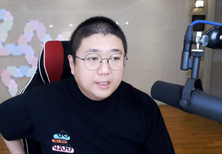 쪼다혜 폭로, 노래하는코트 논란 정리 쪼다혜 폭로, 노래하는코트 논란 정리