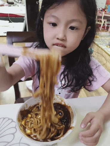 중국집보다 맛있는 서울반점 로뎀푸드 짜장면 밀키트 아이들이 잘 먹어요