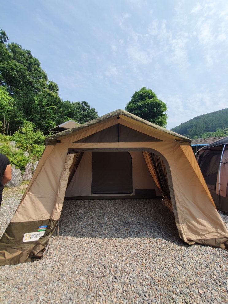  내셔널지오그래픽 캠핑 N215ATT020 더 오리지널 캐빈하우스 텐트 2021 BAOBAB KHAKI