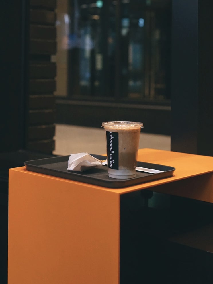  찐커피맛집 종각카페; 어반밀커피 urbanmill coffee