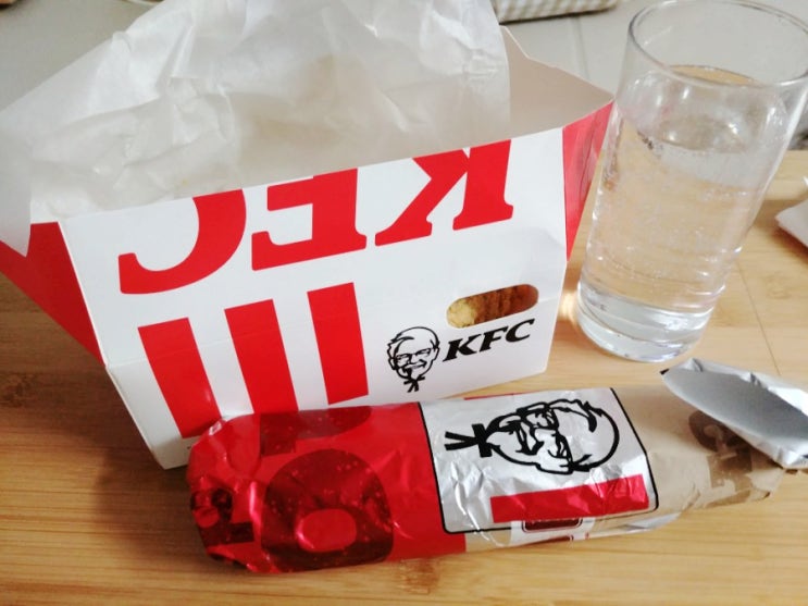 운정 KFC에서 야식으로 치킨, 트위스터 : 파주운정DI점 운정 KFC에서 야식으로 치킨, 트위스터 : 파주운정DI점