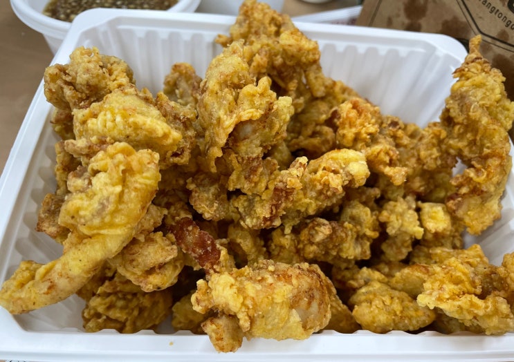  노랑통닭 알싸한 마늘치킨, 치즈볼, 치즈떡볶이 야식으로 먹기