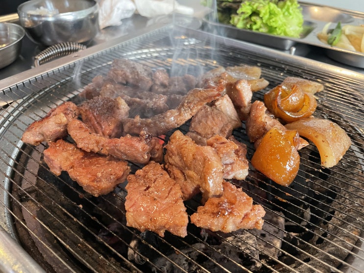  신선한 고기를 골라먹는 재미, 화로상회 신한대점