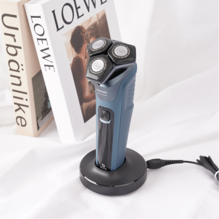  필립스 NEW SkinIQ 5000(S5582/36) 남자 전기면도기 가성비 대만족!
