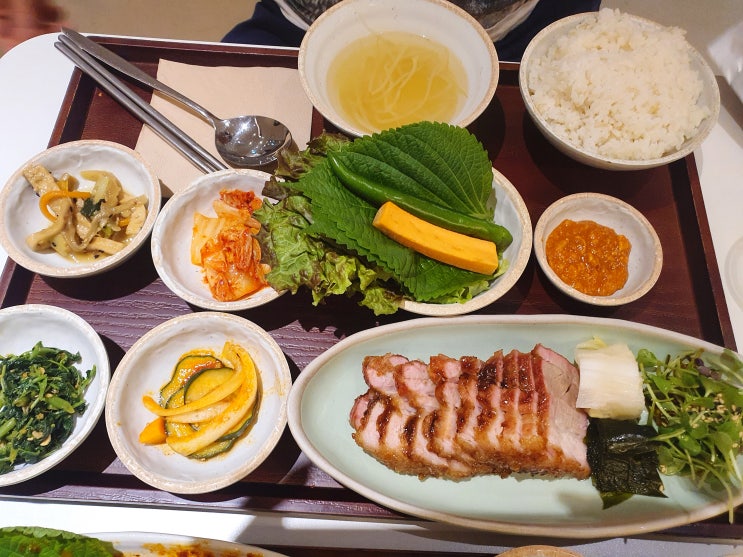 부담없이 들리기 좋은 영등포 타임스퀘어 무월식탁 :)