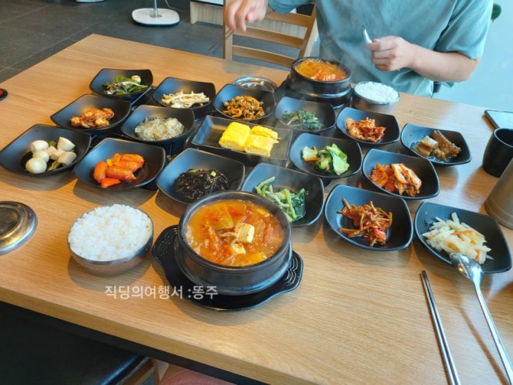  완도 맛집 팔천원 김치찌개