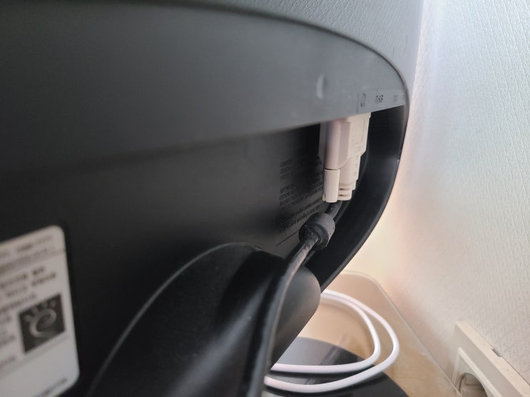  [듀얼 모니터] HDMI 신호없슴... 절전모드