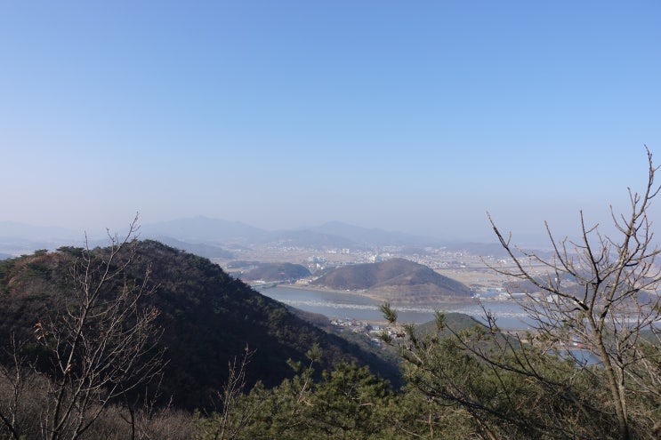  요통 식적요통 좌골신경통 증상과 치료