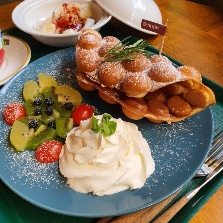  영등포구청 갬성 카페분(BOON):홍콩감성 제대로 담은 홍콩 디저트 맛집:))