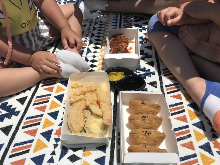  [제주동쪽맛집] 노란기와집의 작은 식당, 소고기유부초밥과 튀김이 맛있었던 김녕맛집 - 구좌읍 김녕리 빗소리