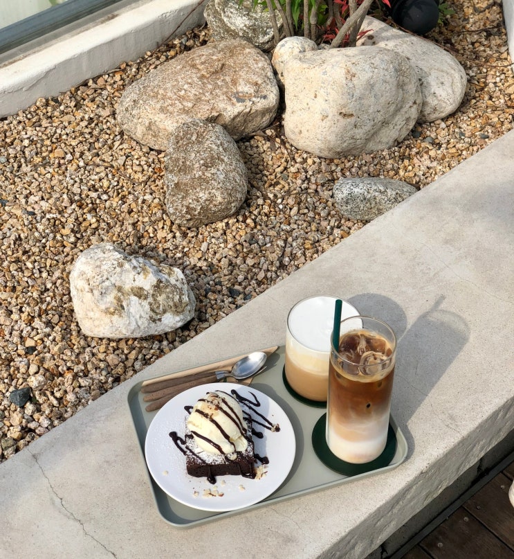  행궁동 매트그린 디저트 맛있는 수원 루프탑 카페