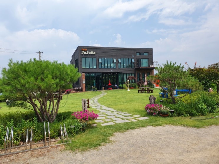  안성 주주바 카페에서 블루베리 스무디 먹기