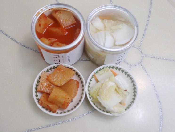  캔김치 고이담 백김치 섞박지 캠핑 여행용김치로 딱이네