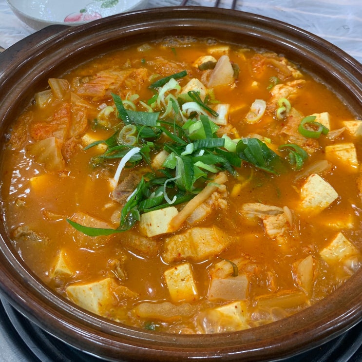 거제 장승포항 맛집, 금강식당! 김치찌개 먹으러 벌써 5번 째 방문이에요!