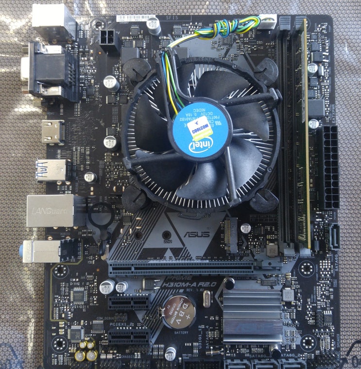  분당 컴퓨터 판매 및 수리 서비스 사무용 조립 컴퓨터 인텔 펜티엄 G5400 / DDR4 8G / SSD 240G