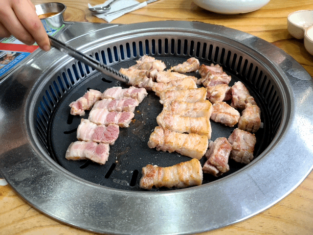  여수 여천 부삼 학동 고깃집 맛찬들 왕소금구이