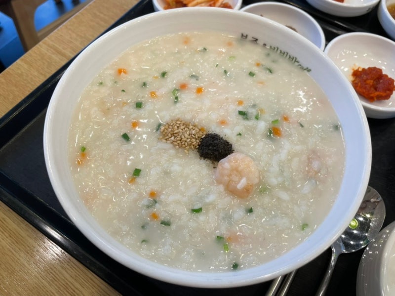 # 군산 맛집 : 입맛 없을 때, 속 편한 음식은 군산 조촌동 '본죽 디오션점'