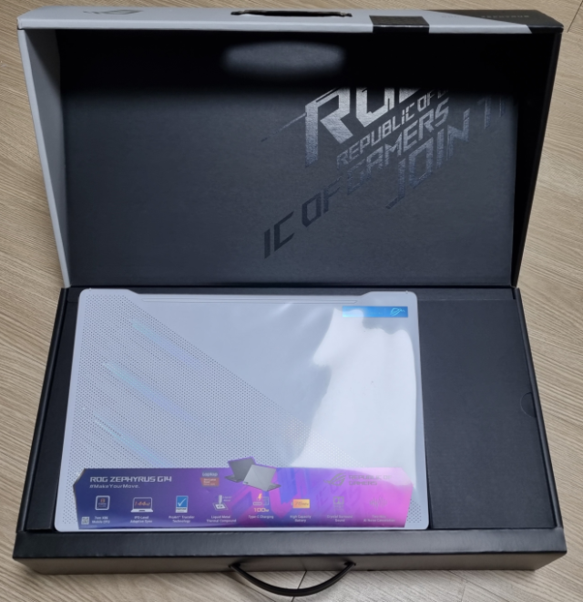  1.6kg 가벼운 휴대용 게이밍 노트북 ASUS 2021 ROG 제피러스 G14 신형