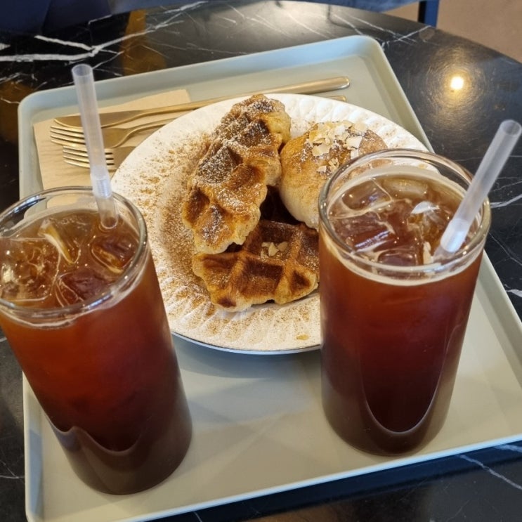 수원 남문 카페 메이드웰, 행궁동 크로플 맛집 with 루미큐브 수원 남문 카페 메이드웰, 행궁동 크로플 맛집 with 루미큐브