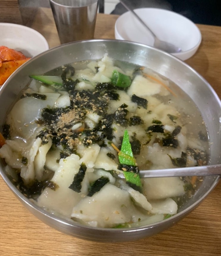 울산 성남동 원조던지기탕(수제비,쫄면,김밥) 맛집추천