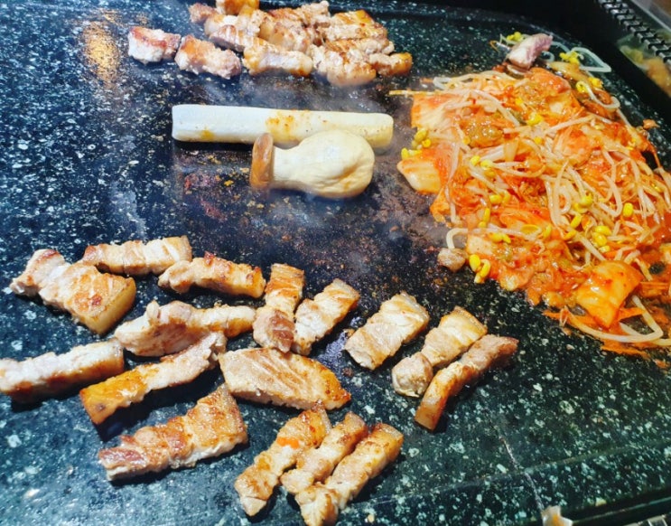  도봉동 맛집 '제주식당' 왕돌판에 맛있게 구운 삼겹살 고기집
