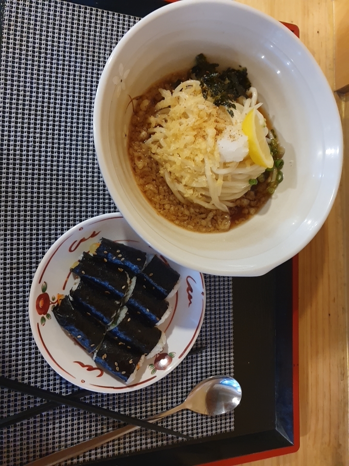 [당산맛집] 당산 세미로컬의 혼밥집 추천 -우동가게, 딘딘향