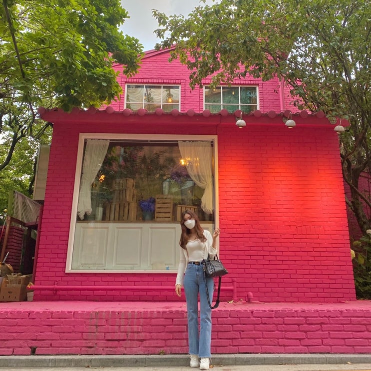  강남  맘마미아 카페