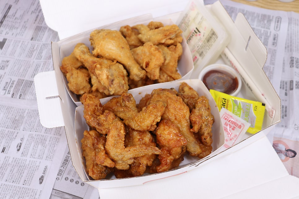 호식이두마리치킨 운암2호점 사진 4