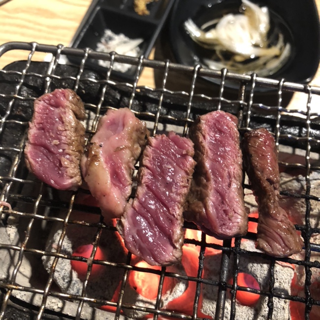  대화가 맛있는 홍대 소고기 798화로