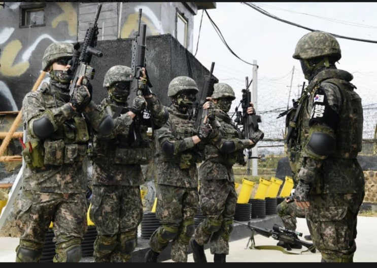 &lt;한국의 군사력이 점점 커지는데, 일본은 어떻게 해야 할까?&gt;