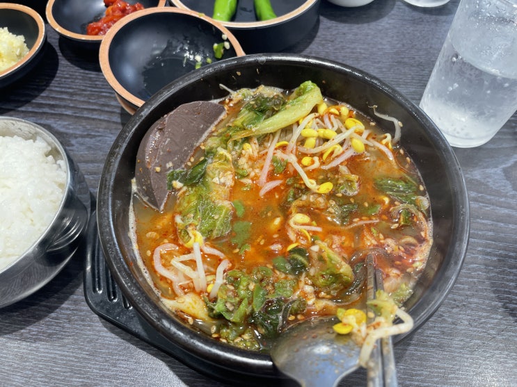 [제주도 용두암 엄마해장국]진짜 인생 해장국 지렸다. 유명맛집 필없음ㅋ