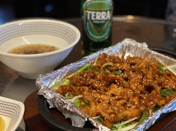  원흥역 닭발 맛집 팔오닭발 분위기까지 힙하네