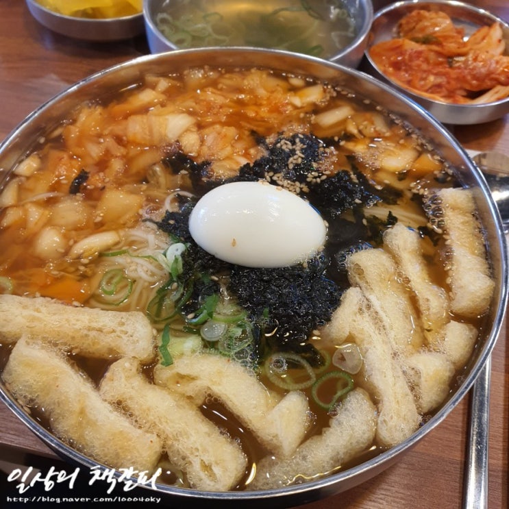  뜨끈한 국물에 담백한 김밥 한 입! <서리서리멸치국수 조치원점> 내돈내산 후기