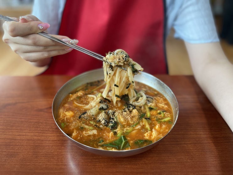  [강릉 맛집] 강릉 장칼국수 찐맛집 - 금천칼국수(대기 & 주차)