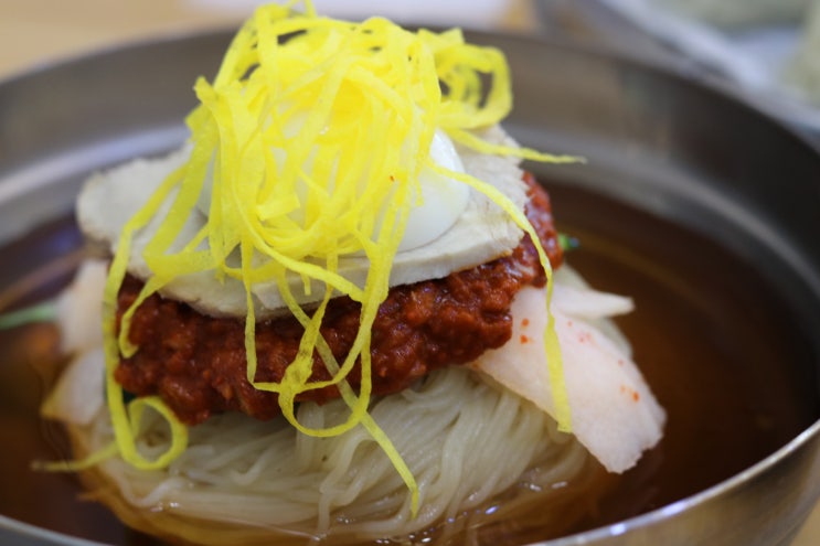  온천천 걷고난 뒤의 연산동밀면은 가온밀면이지~!!_부산온천천맛집