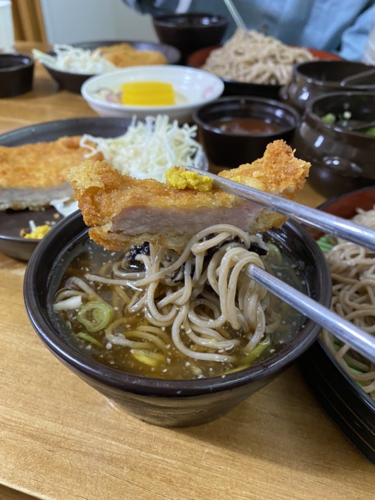 [망원동 맛집] 신교 칼국수 : 판모밀 맛집