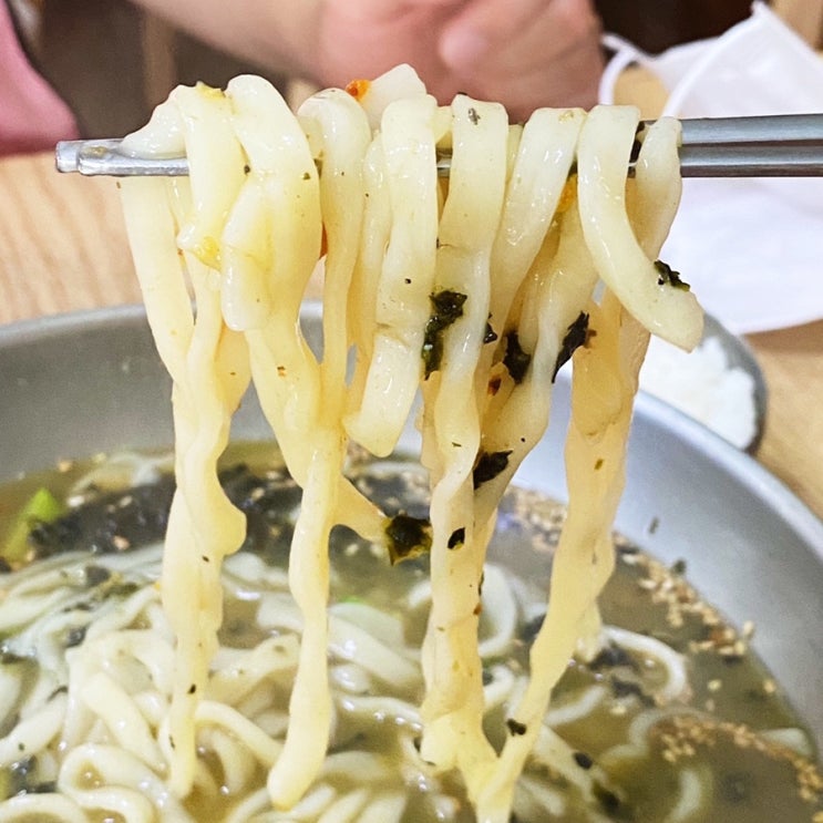  구수했던 협재 보말칼국수  협재칼국수 제주협재점