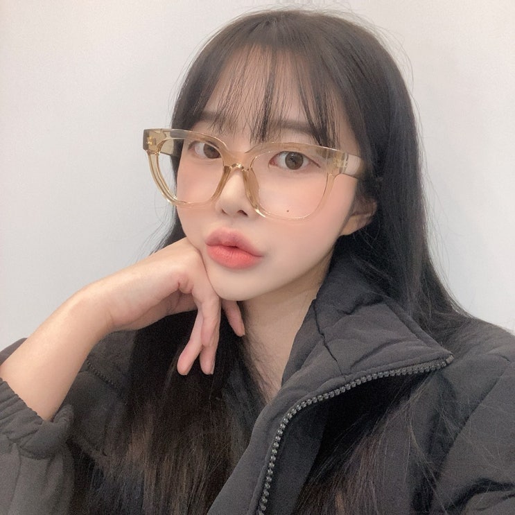최근 많이 팔린 바나나마켓 UNISEX 남자 여자 오버사이즈 베이지 사각라운드 안경테 ··· 최근 많이 팔린 바나나마켓 UNISEX 남자 여자 오버사이즈 베이지 사각라운드 안경테 ···