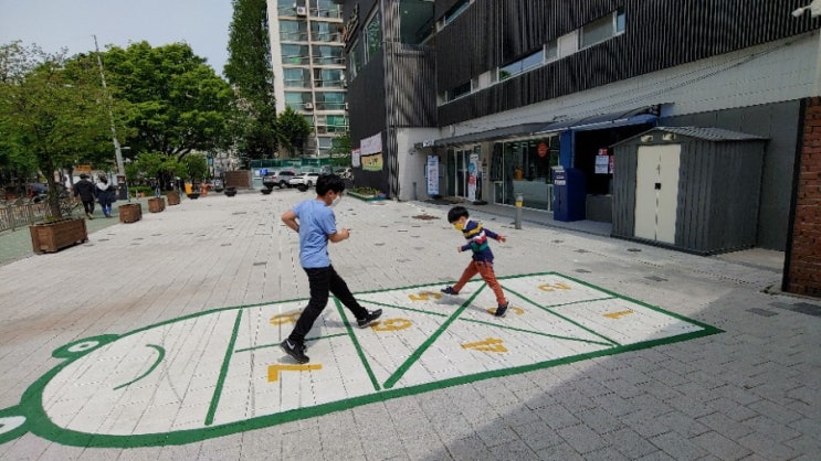  대한민국 아빠 육아, 직장인 아빠 육아 : 육아휴직 전/ 후 달라진 변화, 아이들의 디테일을 관찰하며, 동반성장(?) 아빠되기, 아빠 역할은 아이들의 '흥미'를 찾고 '찾는 것'~