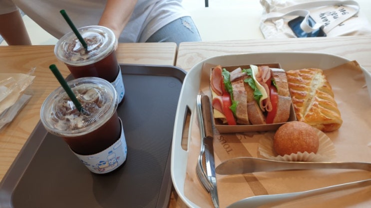  뚜레쥬르 쿠폰 쓸겸 재방문, 통밀후레쉬샌드위치 존맛탱