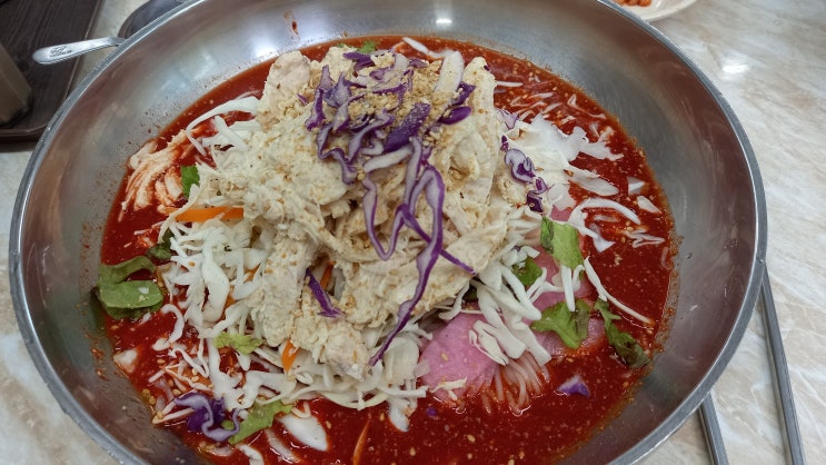  행주산성 맛집 초계국수 양 많아요 :)